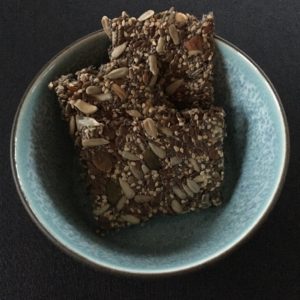 Knækbrød Knækbrød - nem opskrift på hjemmebagt knækbrød